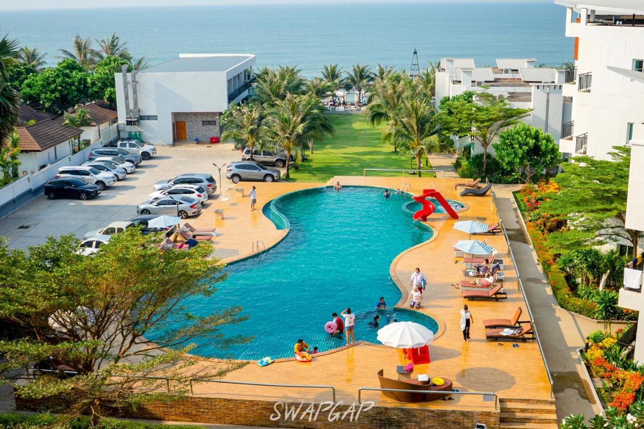 Saint Tropez Beach Hotel Chanthaburi Buitenkant foto